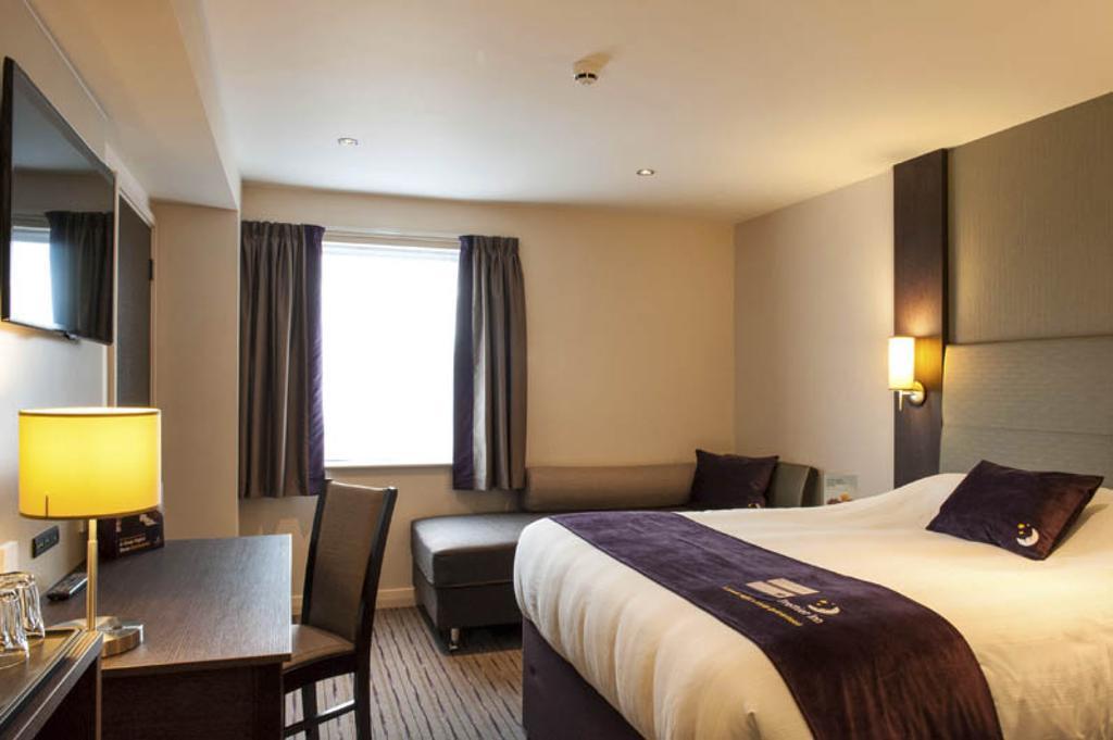 Premier Inn Harlow Bilik gambar