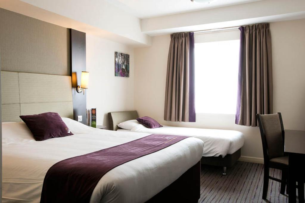 Premier Inn Harlow Bilik gambar